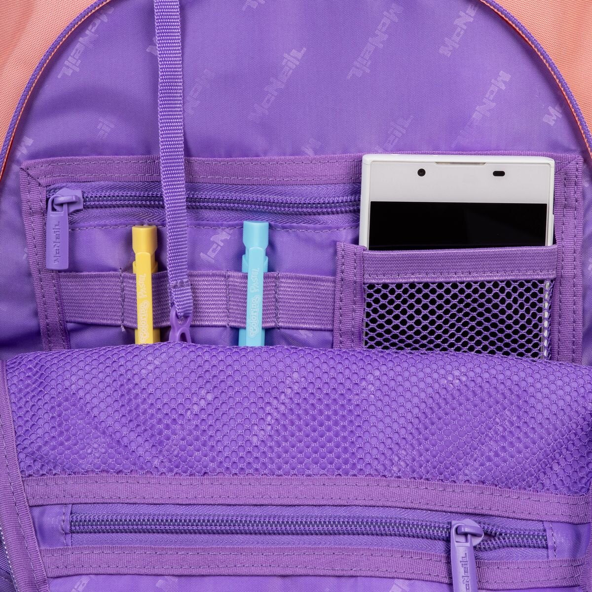mcneill-schulrucksack-milo-berry-51B9876A7.jpg