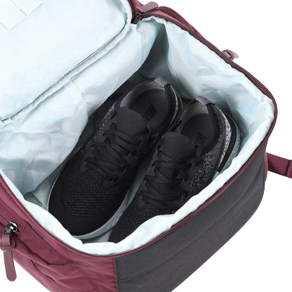 NITRO Freizeitrucksack mit Laptopfach Urban Collection Weekender weinrot