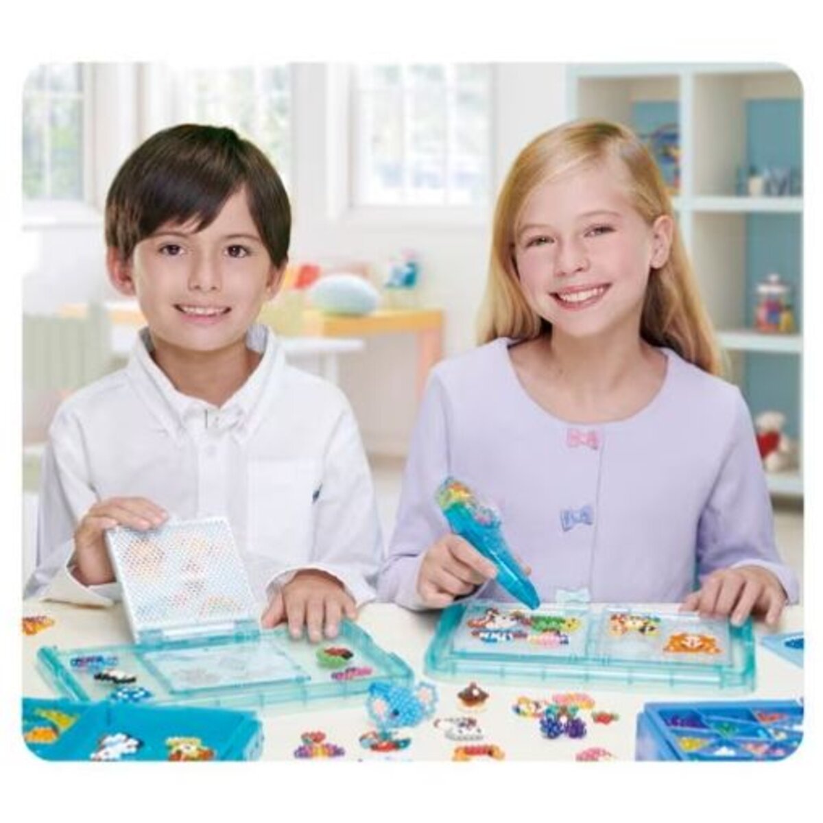 aquabeads-pastell-maerchenwelt-set--96B940136.jpg