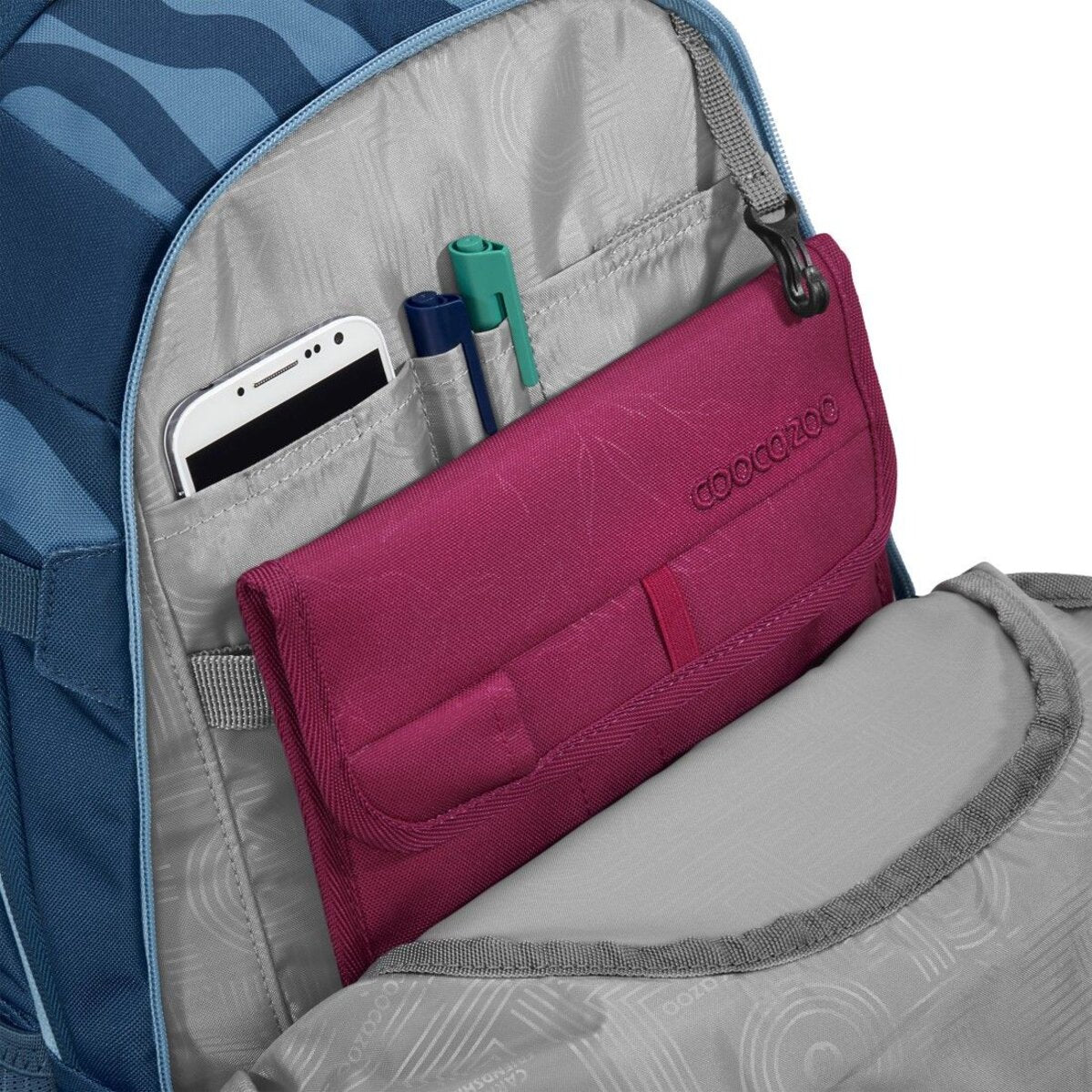coocazoo-rucksack-mate-breaking-waves-5DC72AFE4.jpg