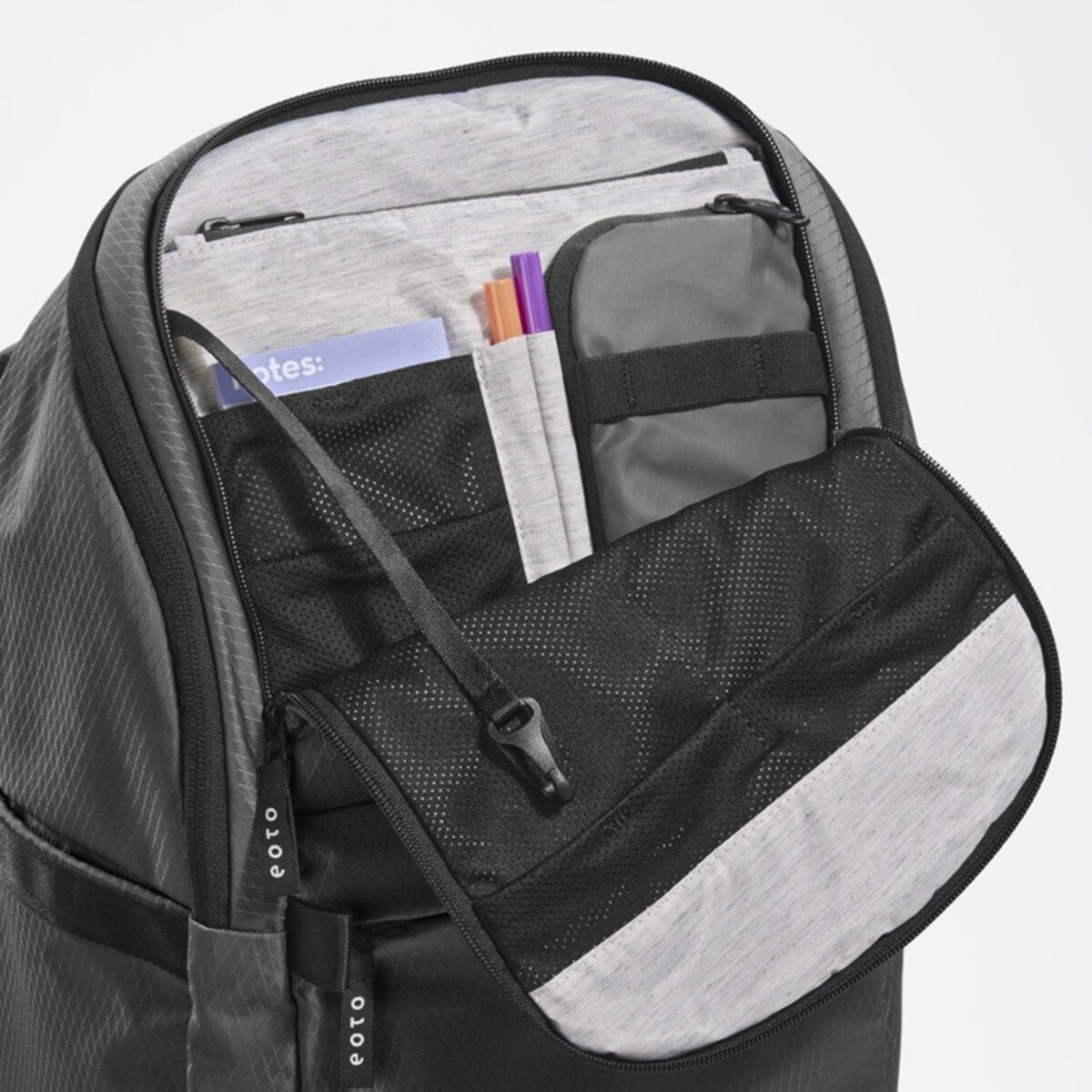 eoto-rucksack-easy27-grau-7FF10B656.jpg