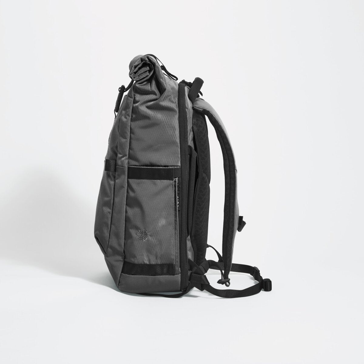 eoto-rucksack-rolly32-grau-7FF1D0A62.jpg