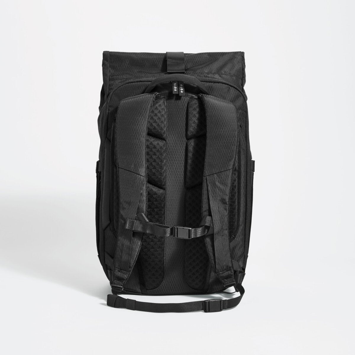 eoto-rucksack-rolly32-schwarz-4AFCBF953.jpg