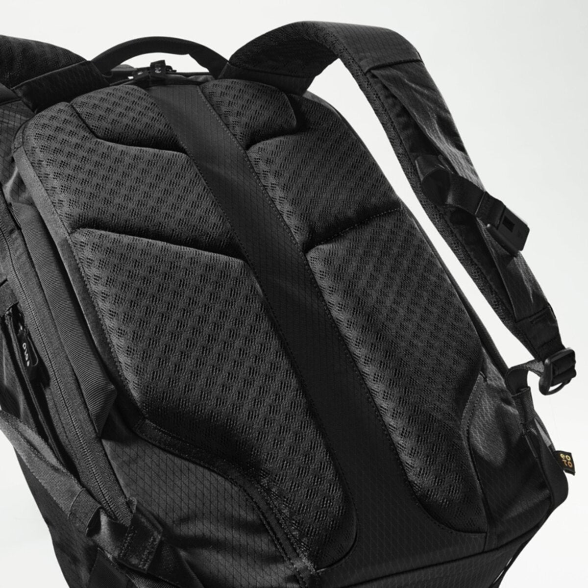 eoto-rucksack-rolly32-schwarz-4AFCBF954.jpg