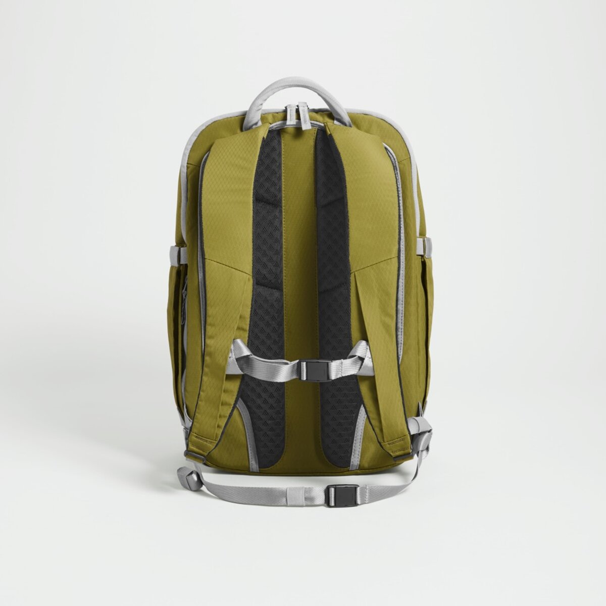 eoto-rucksack-tidy22-olivgruen-A8E76FDD3.jpg