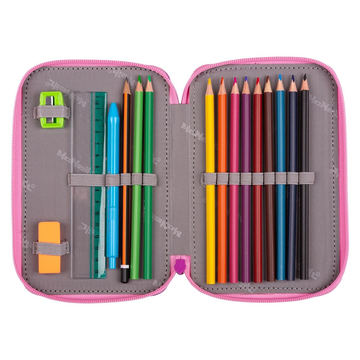 mcneill-etui-gefuellt-mit-2-A83F42322.jpg