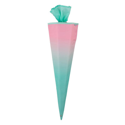 mcneill-schultuete-gradient-strawberry-70-698D8F031.jpg
