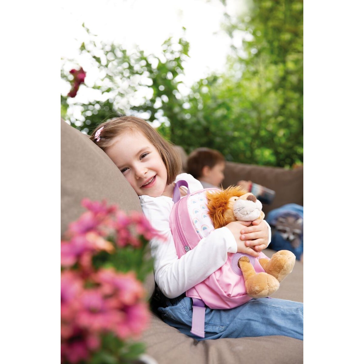 nici-rucksack-mit-loewe-plueschtier-BBDD09DD6.jpg