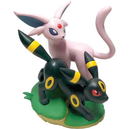 Pokemon Premium-Figuren-Kollektion Karmesin & Purpur - Prismatische Entwicklungen